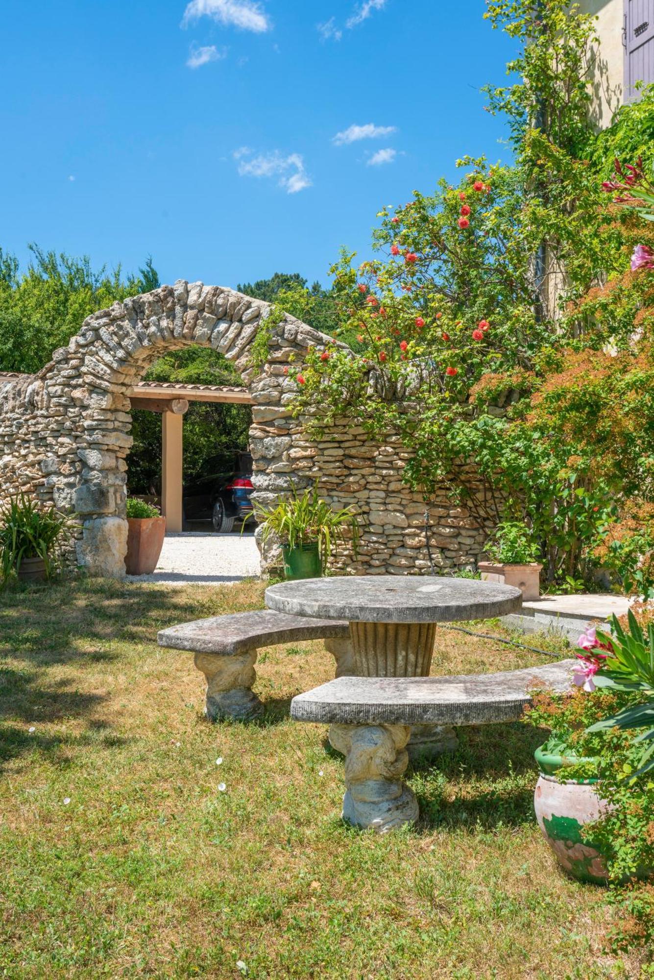Domaine De Barbe - Chambre Lin Salles-sous-Bois 外观 照片